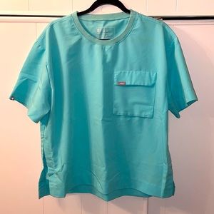 FIGS FRESH AQUA SCRUB TOP